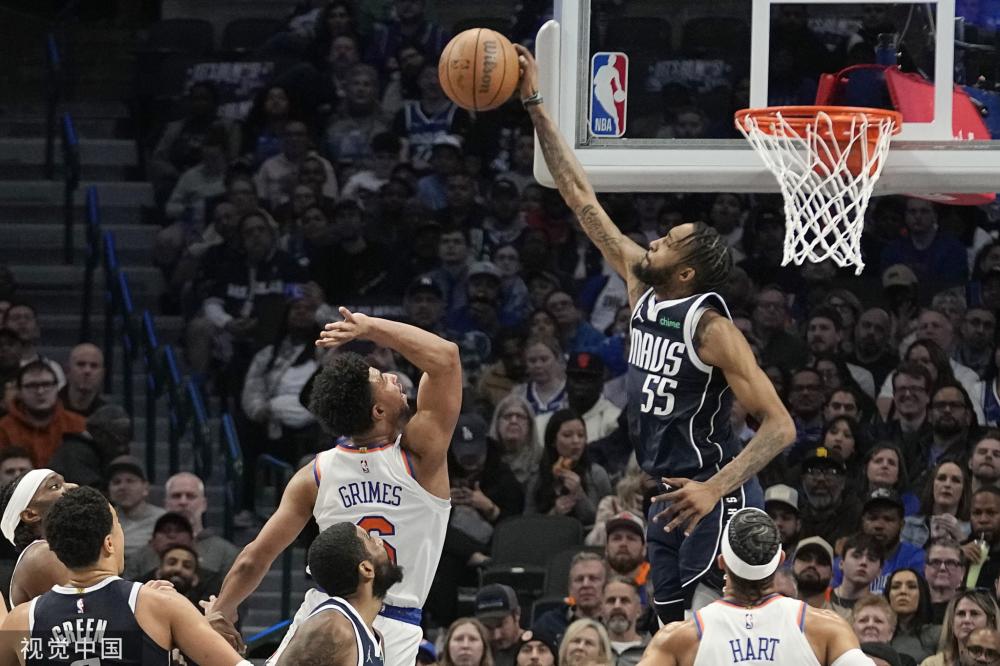 了众人瞩目 了众人瞩目